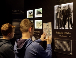 Výprava prosinec 2016 – lodičky a muzeum Karla Zemana
