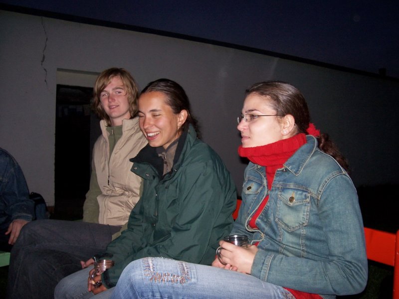 snmek047.jpg