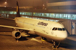 Airbus A321-100 v Praze